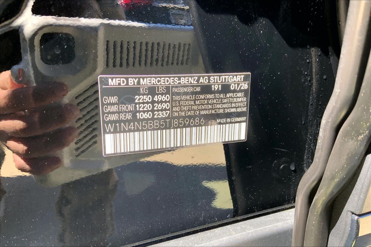 New 2026 Cosmos Black Metallic Mercedes-Benz AMG® GLA 35 image 18