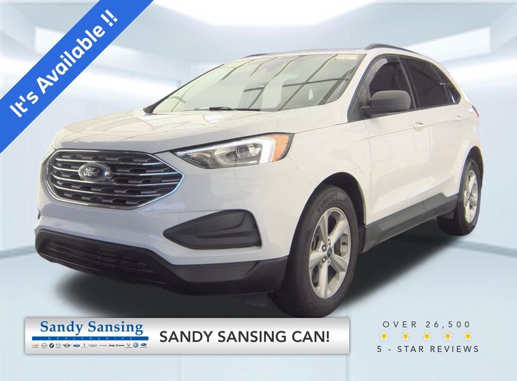 Used 2021 White Ford SE image 1