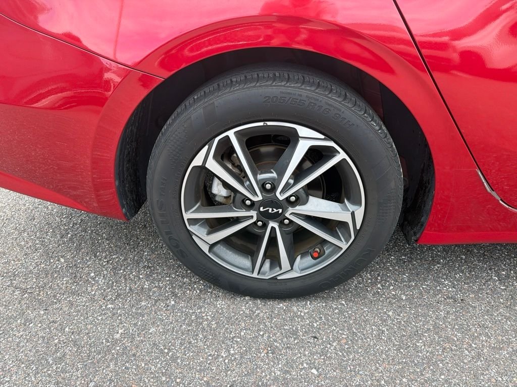 Certified Used 2023 Red Kia LXS image 25
