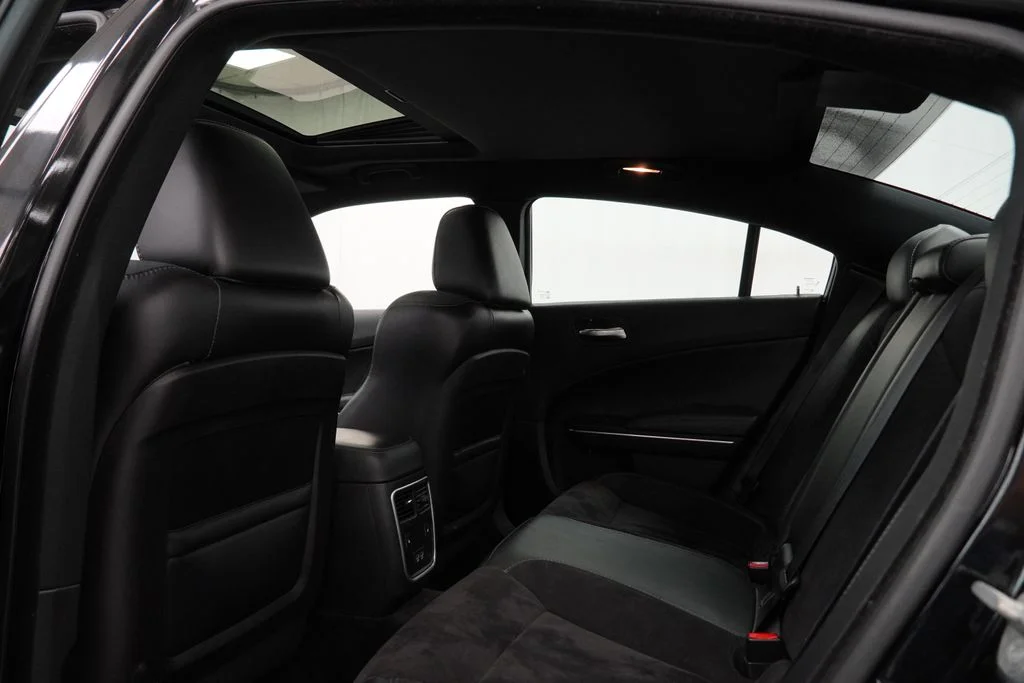 Used 2015 Black Dodge R/T image 20
