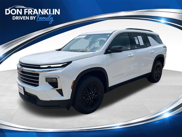 2025 Chevrolet Traverse LT