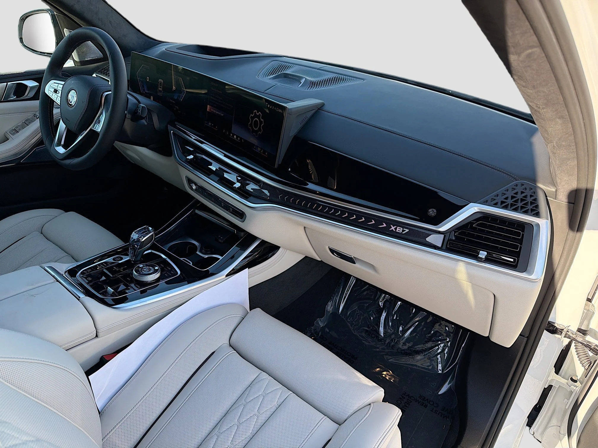 New 2026 Alpine White BMW ALPINA XB7 image 14