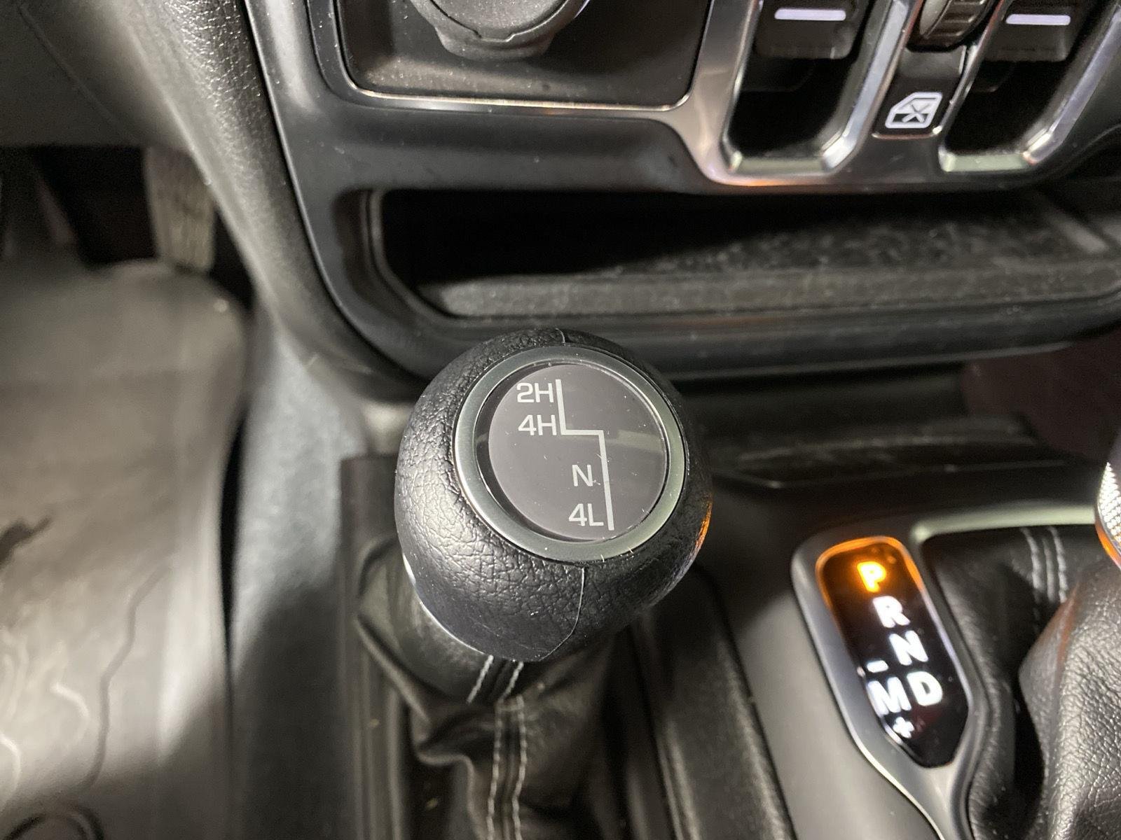 Used 2024 Black Clearcoat Jeep Sport S image 23