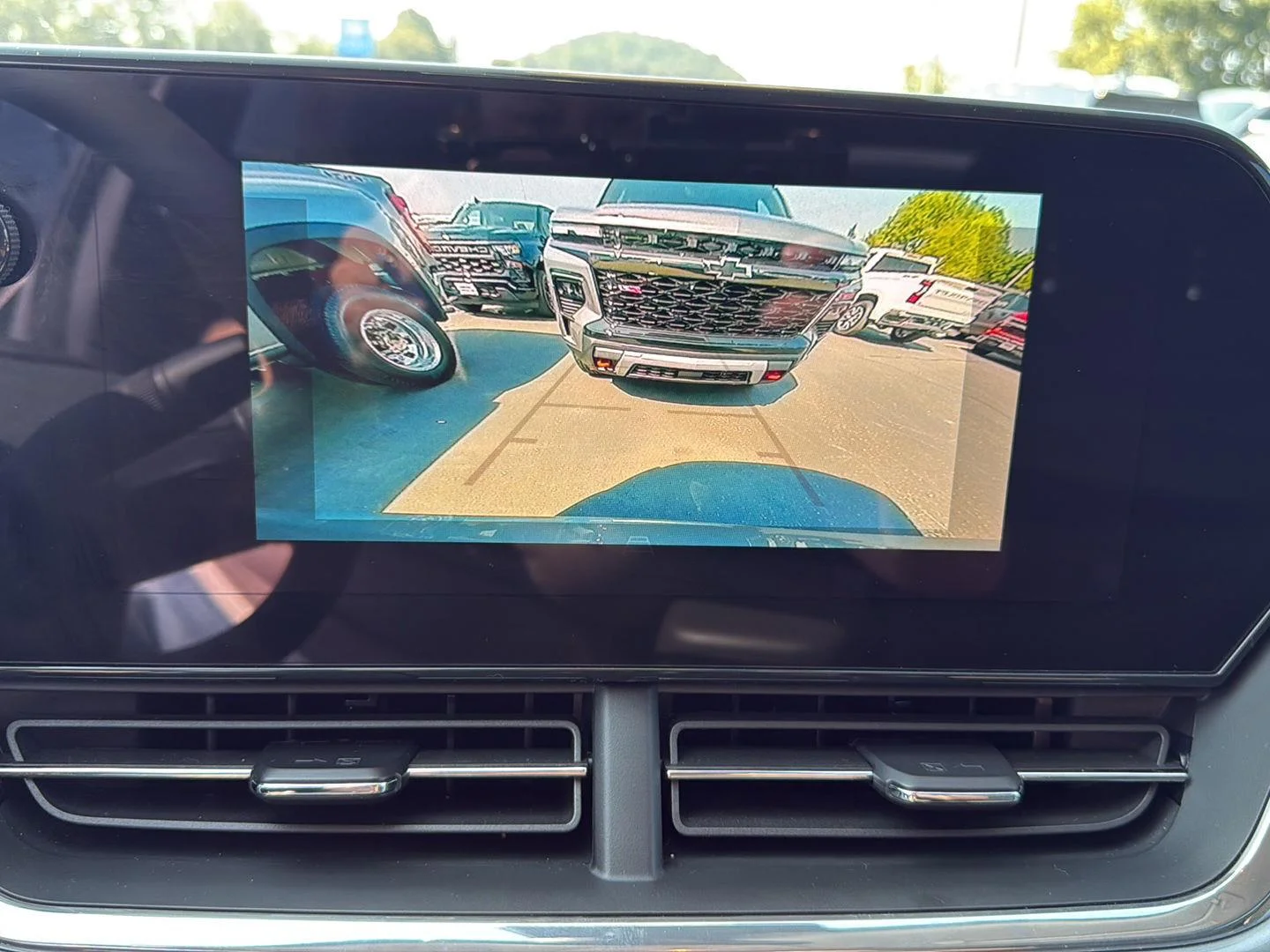 Used 2025 Sterling Gray Metallic Chevrolet LT image 7