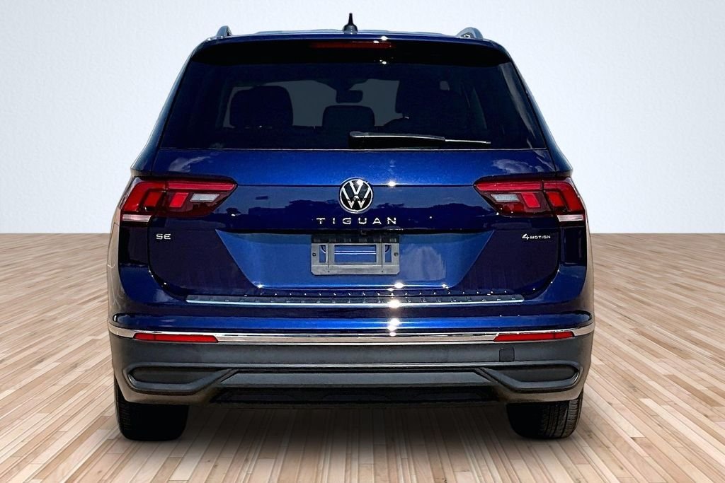 Used 2024 Blue Volkswagen 2.0T SE image 4