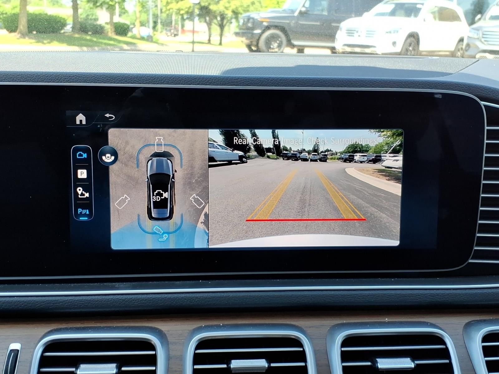 Certified Used 2025  Mercedes-Benz GLE 350 image 22