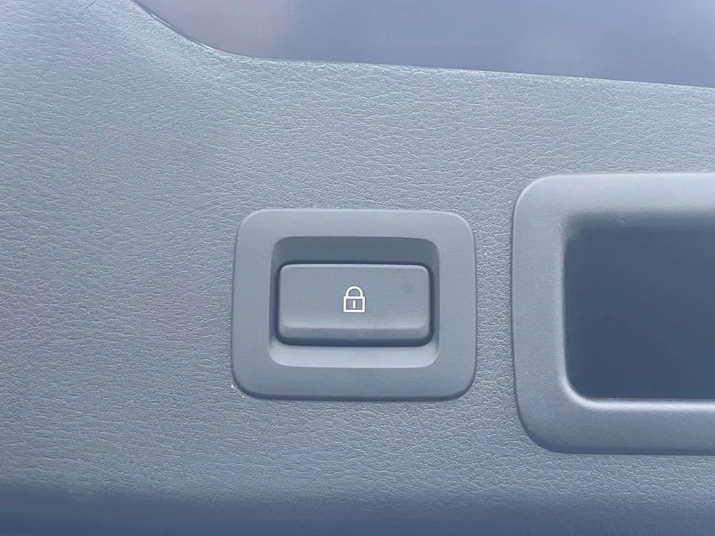 2023 Mazda Mazda3 Turbo - Photo 35