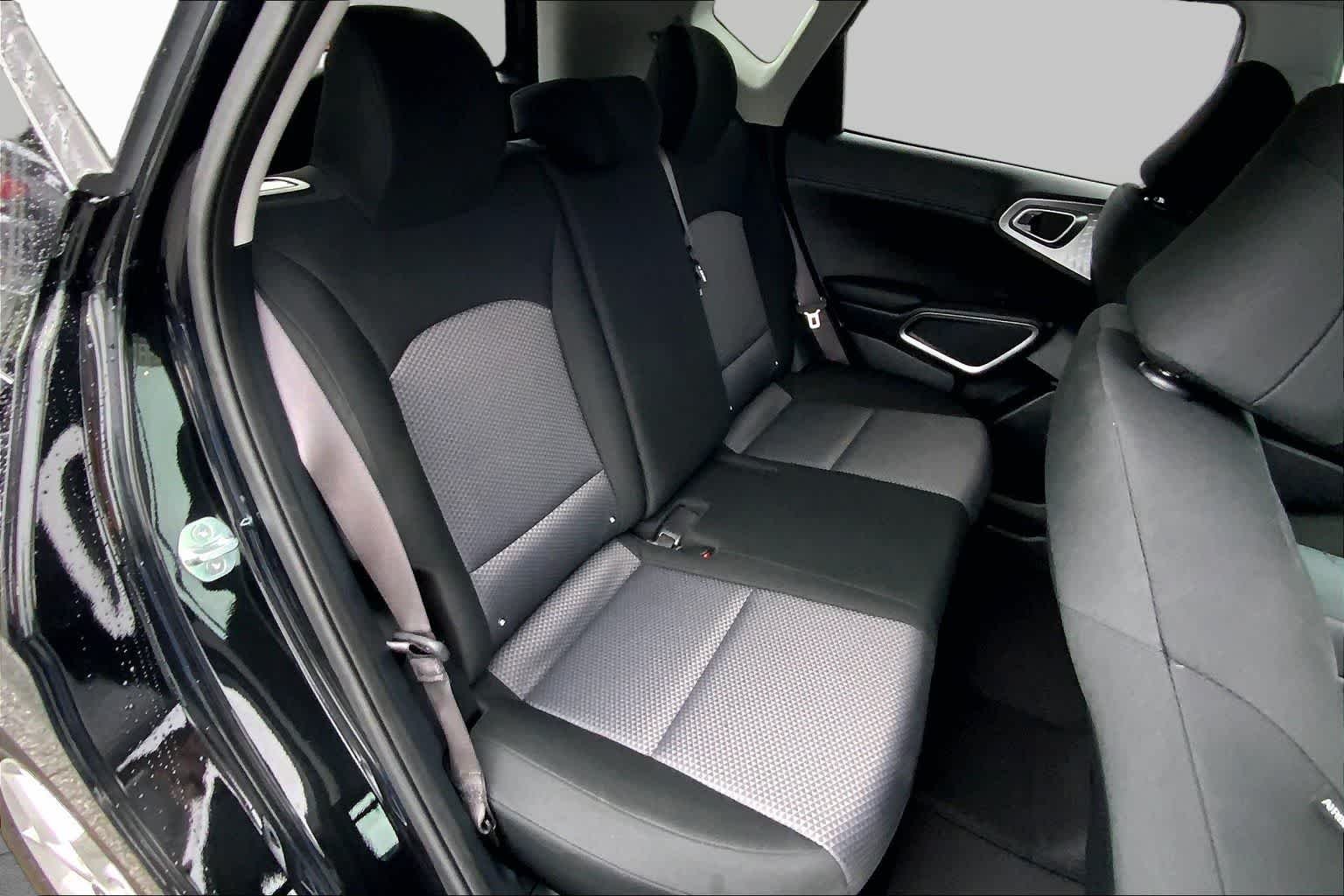 Used 2024 Fusion Black Kia LX image 19