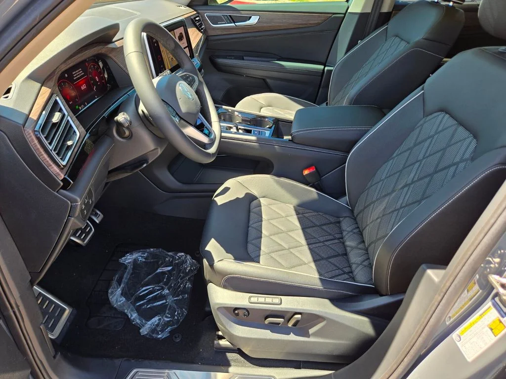 New 2026 Gray Volkswagen 2.0T SEL Premium R-Line image 6