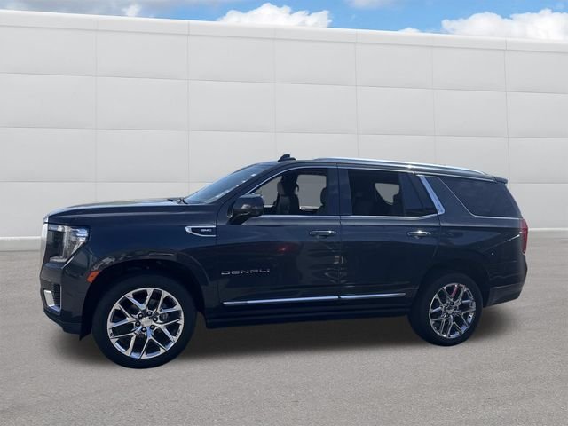 Used 2021 Hunter Green GMC Denali image 2