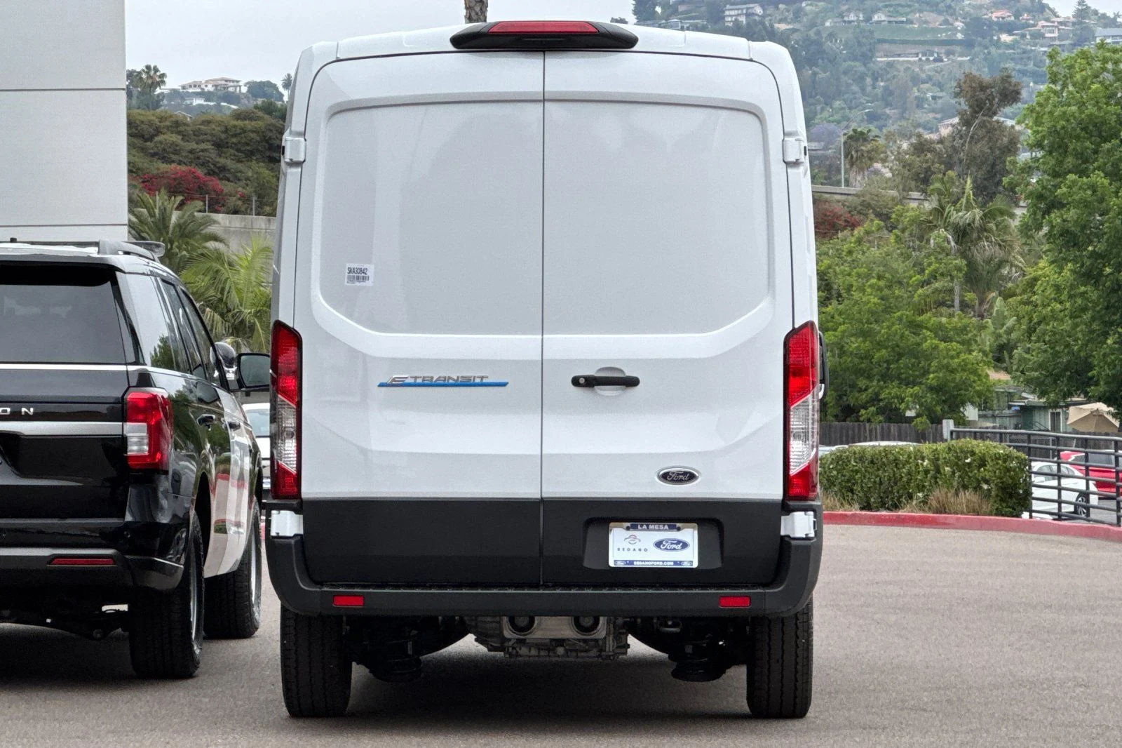 New 2025 Oxford White Ford Cargo Van image 4