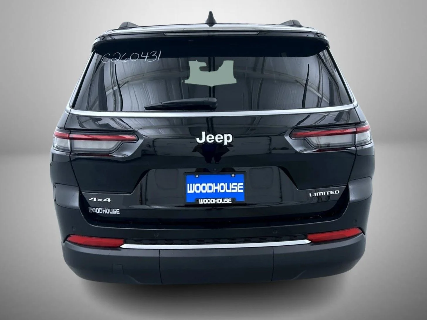 New 2026 Diamond Black Crystal Pearlcoat Jeep Limited image 6