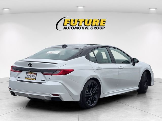 Used 2025 Off-White Toyota XSE image 4