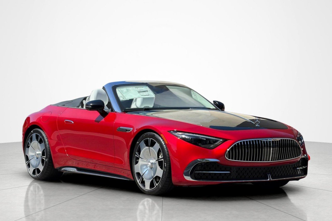 New 2026 MANUFAKTUR garnet red metallic (Red Ambiance) Mercedes-Benz Maybach SL 680 Monogram Series Roadster image 7