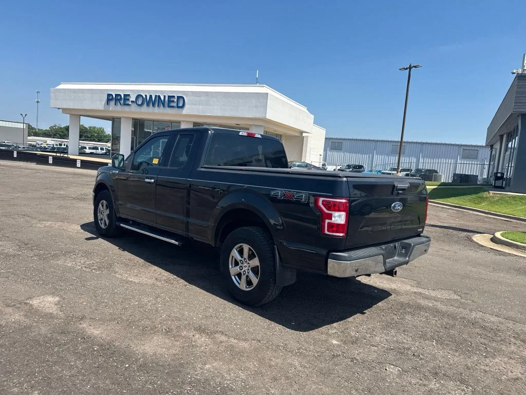 Used 2018 Guard Metallic Ford XLT image 12