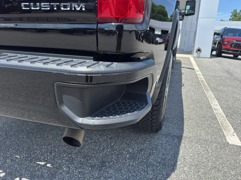 Used 2024 Black Chevrolet Custom image 6