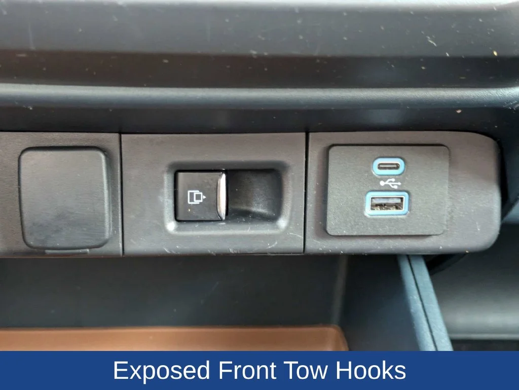 Used 2024 Gray Ford Lariat image 24