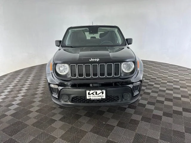 Used 2023 Black Jeep Latitude image 3