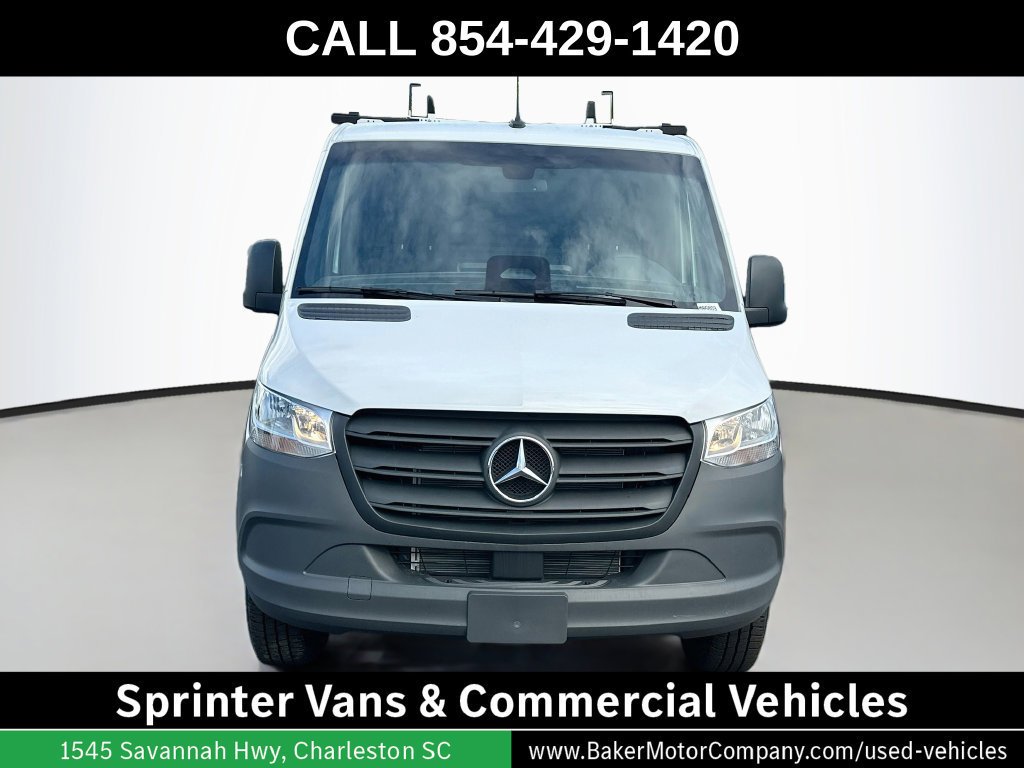 New 2026 Arctic White Mercedes-Benz Cargo 144 WB image 38