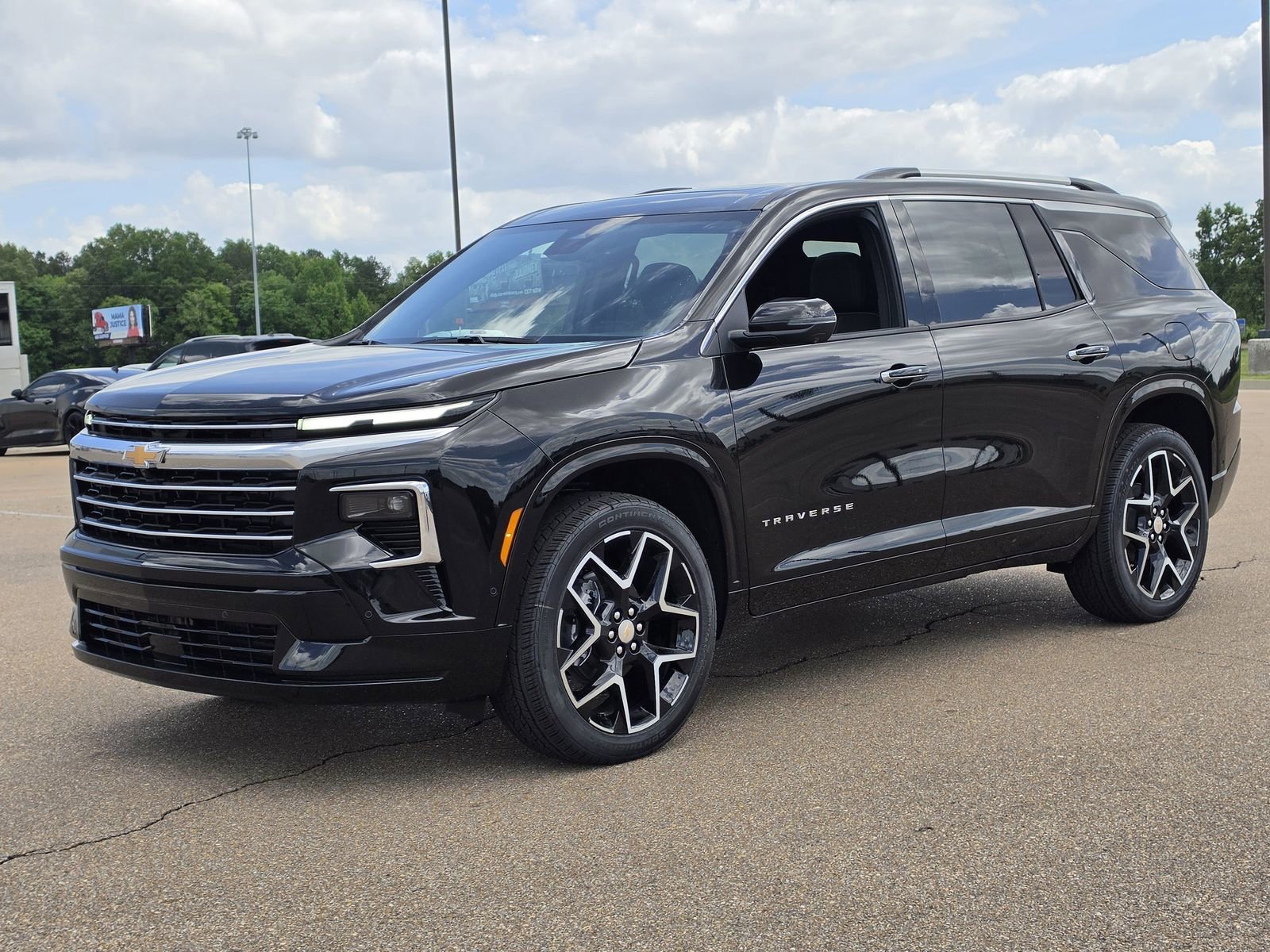 2026 Chevrolet Traverse FWD High Country's photo