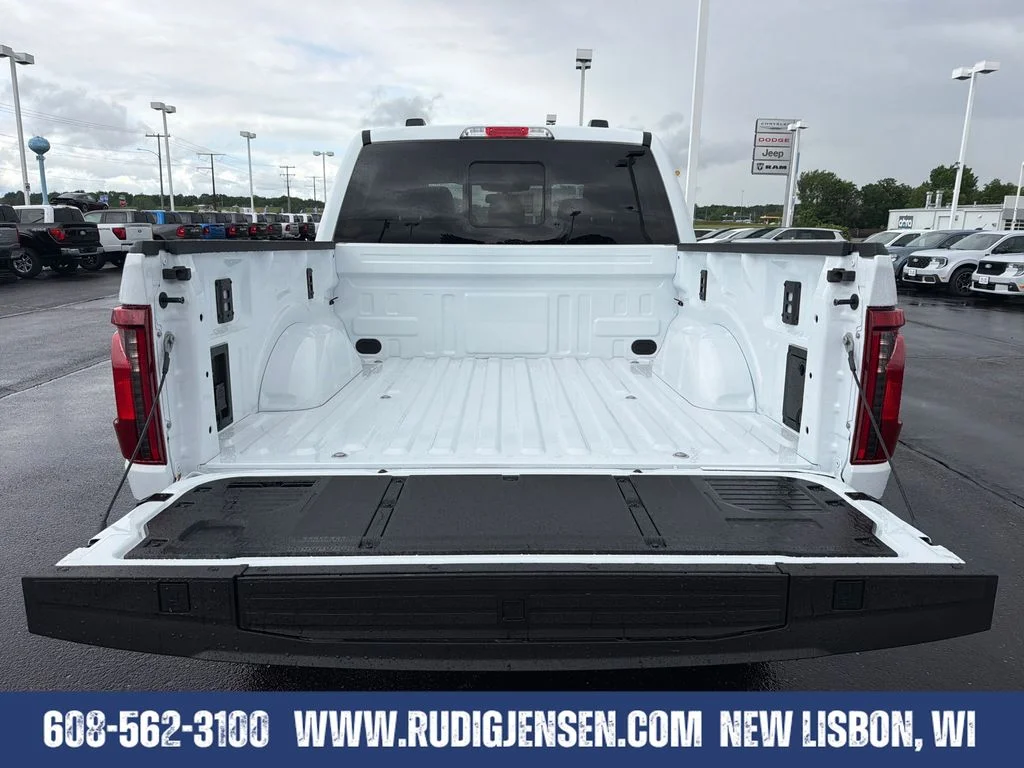 New 2026 Oxford White Ford Tremor® image 22