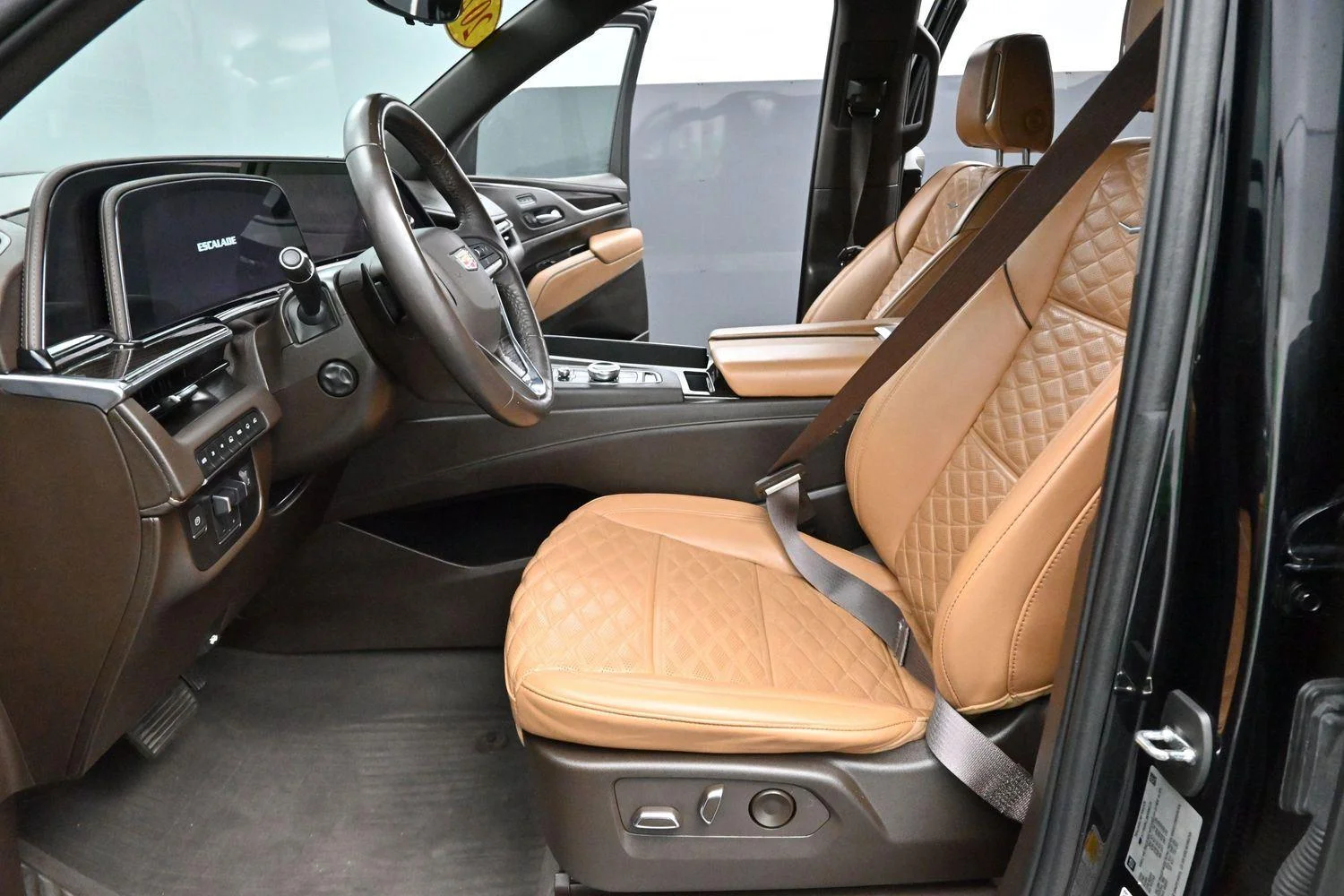 Used 2022 Black Raven Cadillac Sport image 16