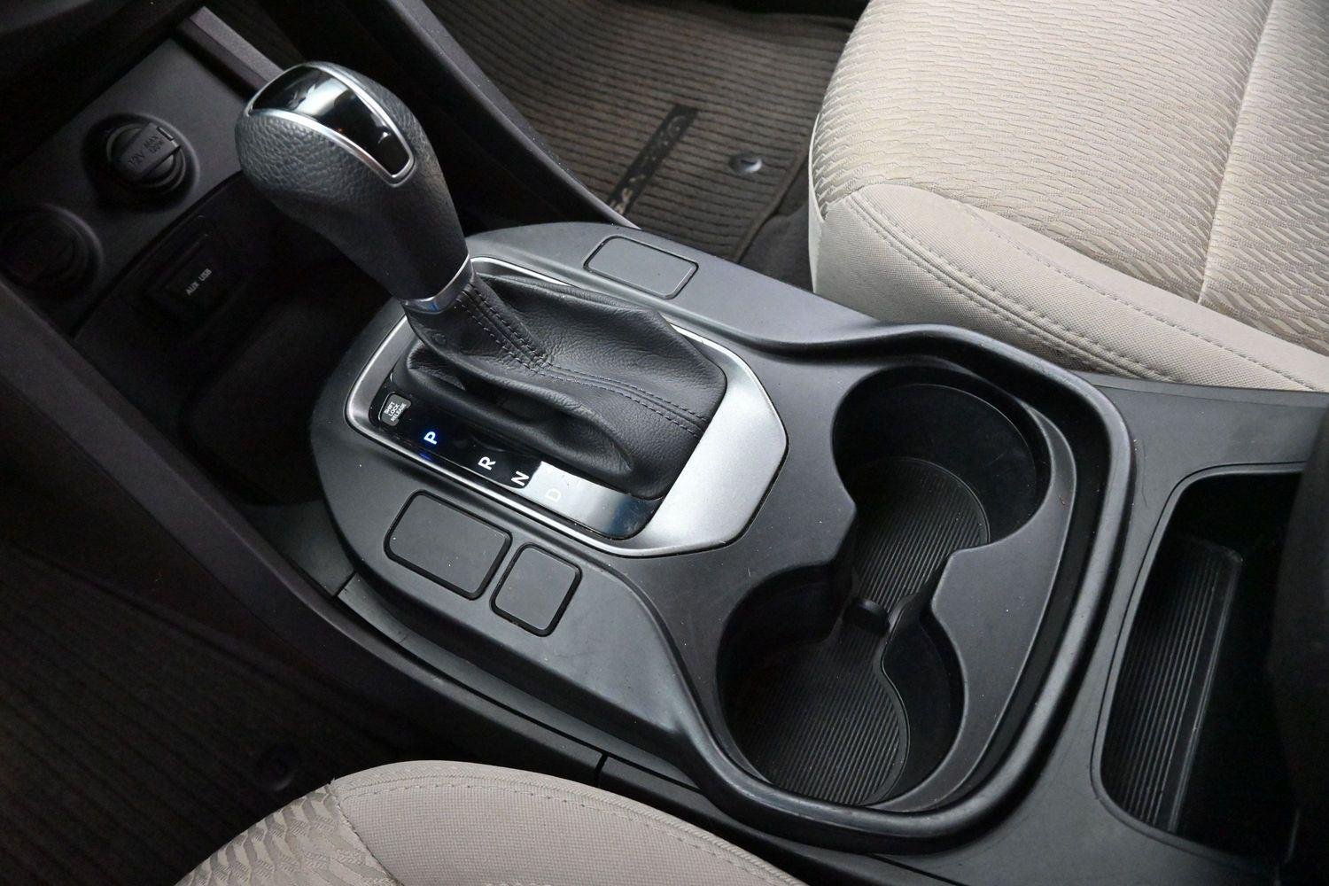 Used 2013 Cabo Bronze Hyundai Sport image 23