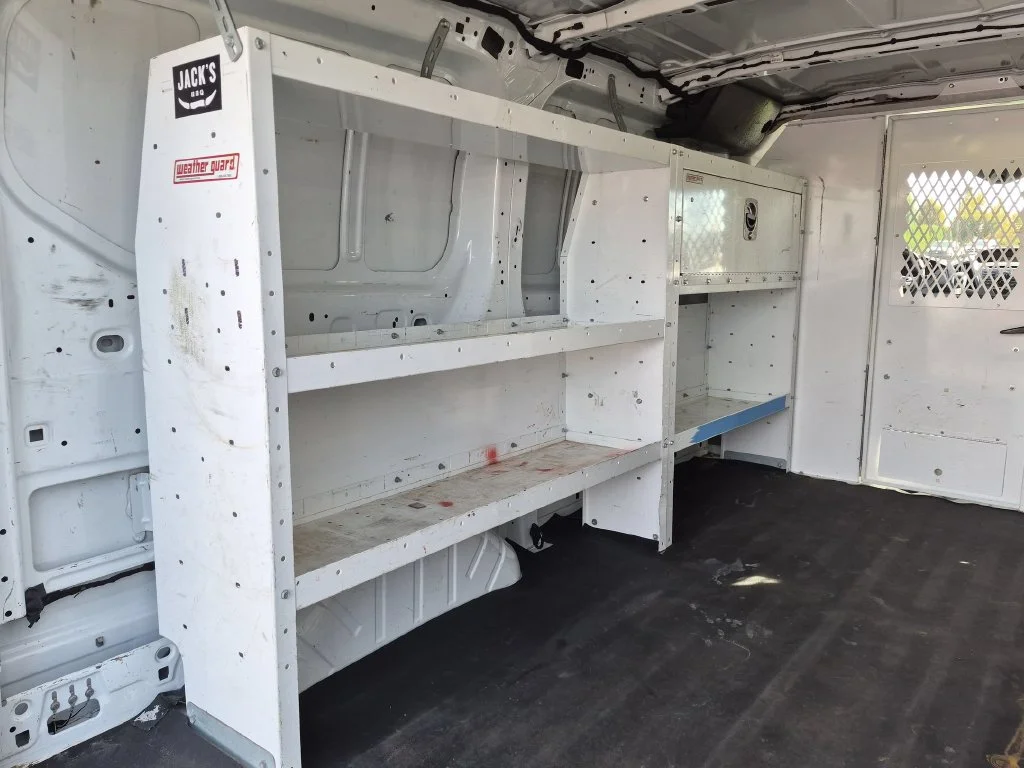 Used 2016 Oxford White Ford Base image 32