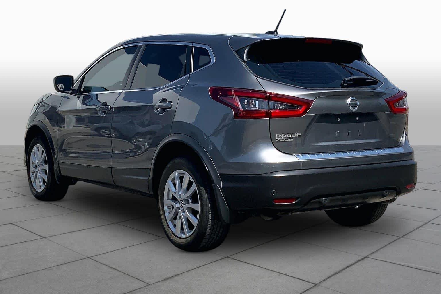 Used 2021 Gun Metallic Nissan S image 10