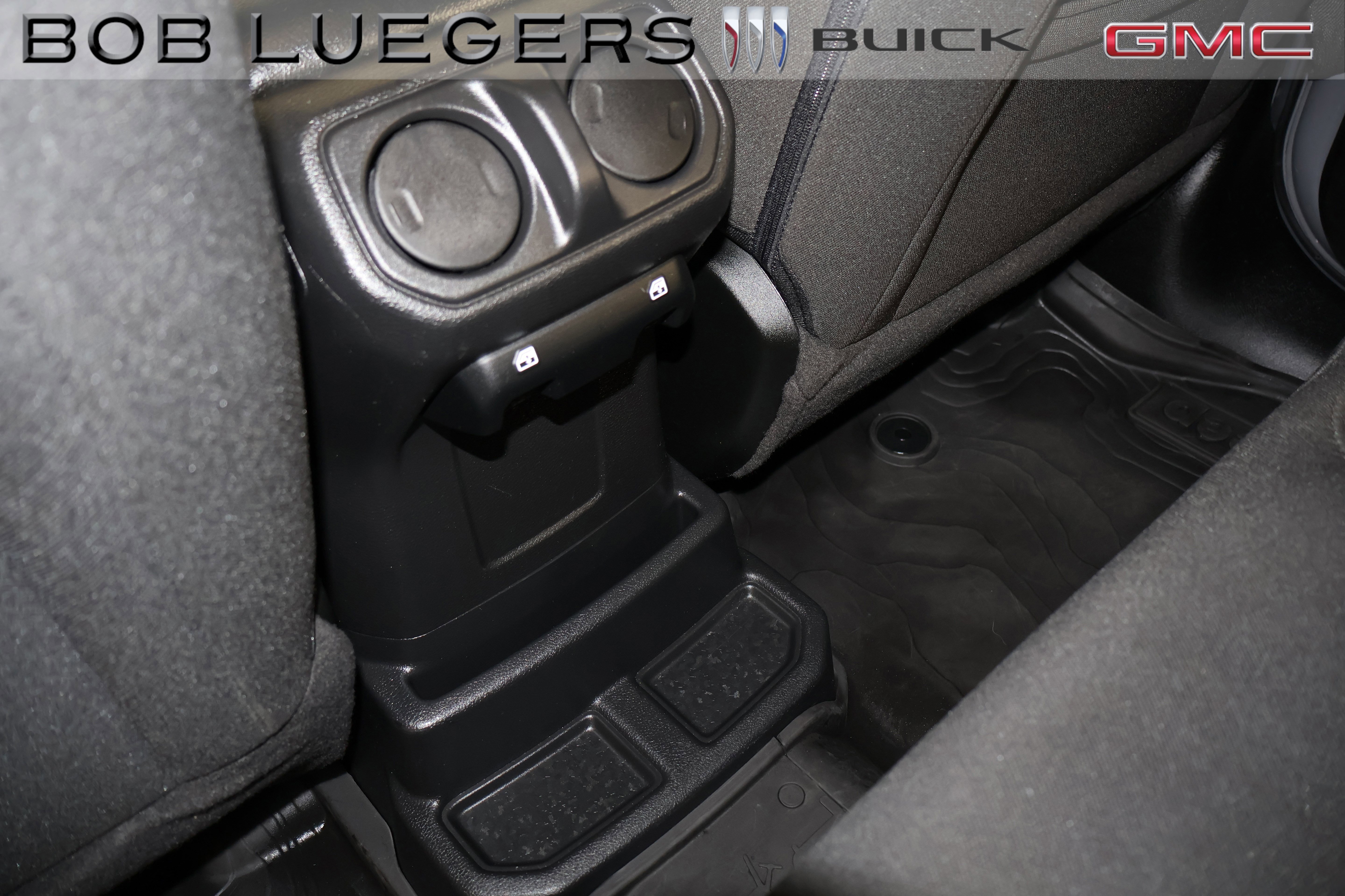 Used 2023 Gray Jeep 4x4 image 11