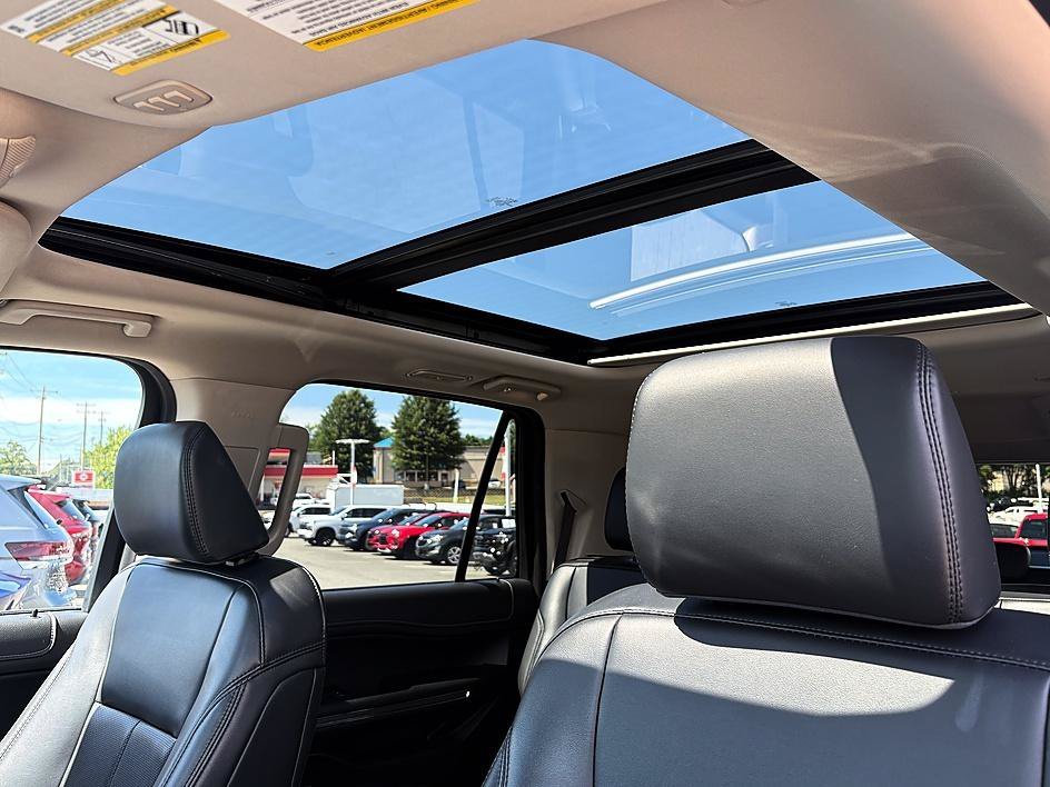 Used 2024 Gray Metallic Ford XLT image 19