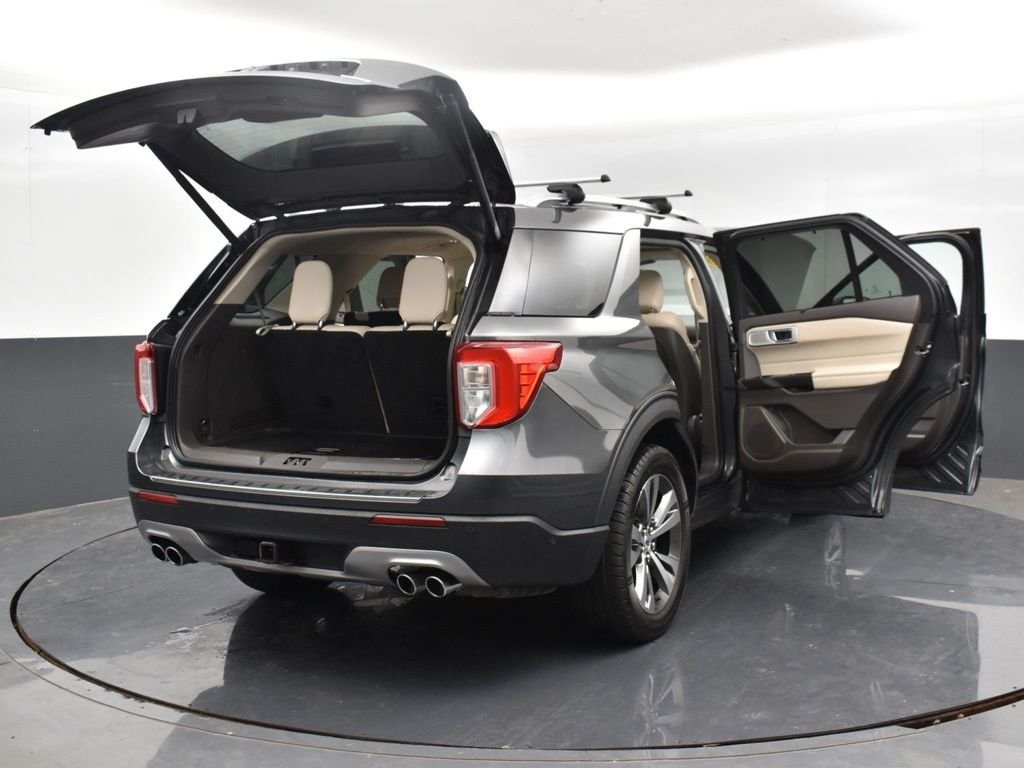 Used 2020 Gray Ford Platinum image 36