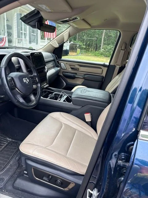 Used 2020 Patriot Blue Pearlcoat Ram Limited image 17