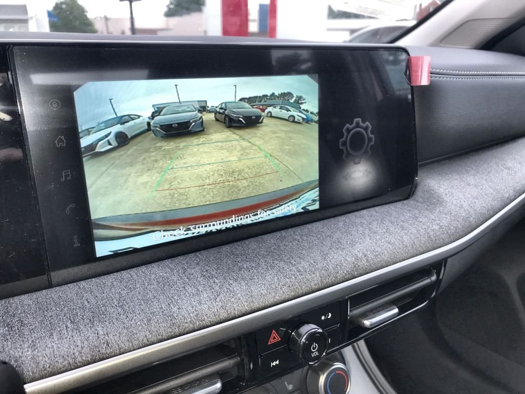 2025 Nissan Kicks SV AWD - Photo 16