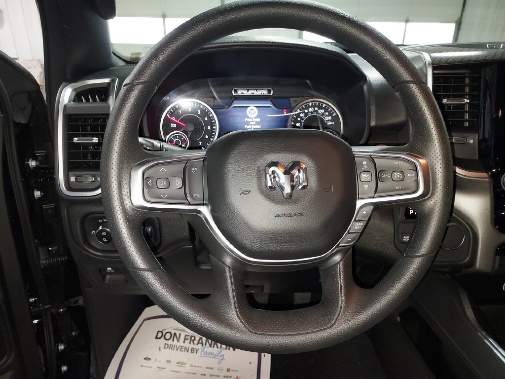 New 2026 Diamond Black Crystal Pearl-Coat Exterior Paint RAM Express image 21