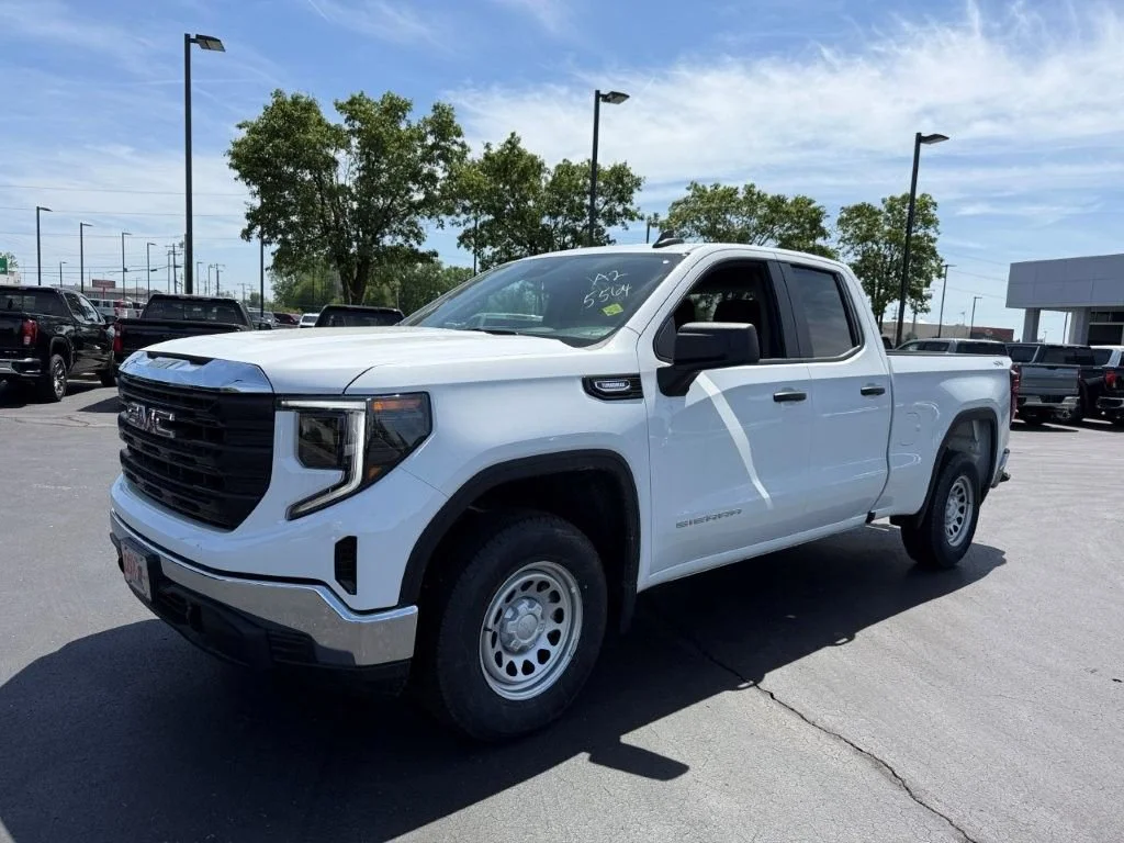 New 2026 Summit White GMC Pro image 3