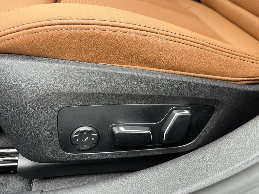 New 2026 Blue BMW xDrive40 image 12