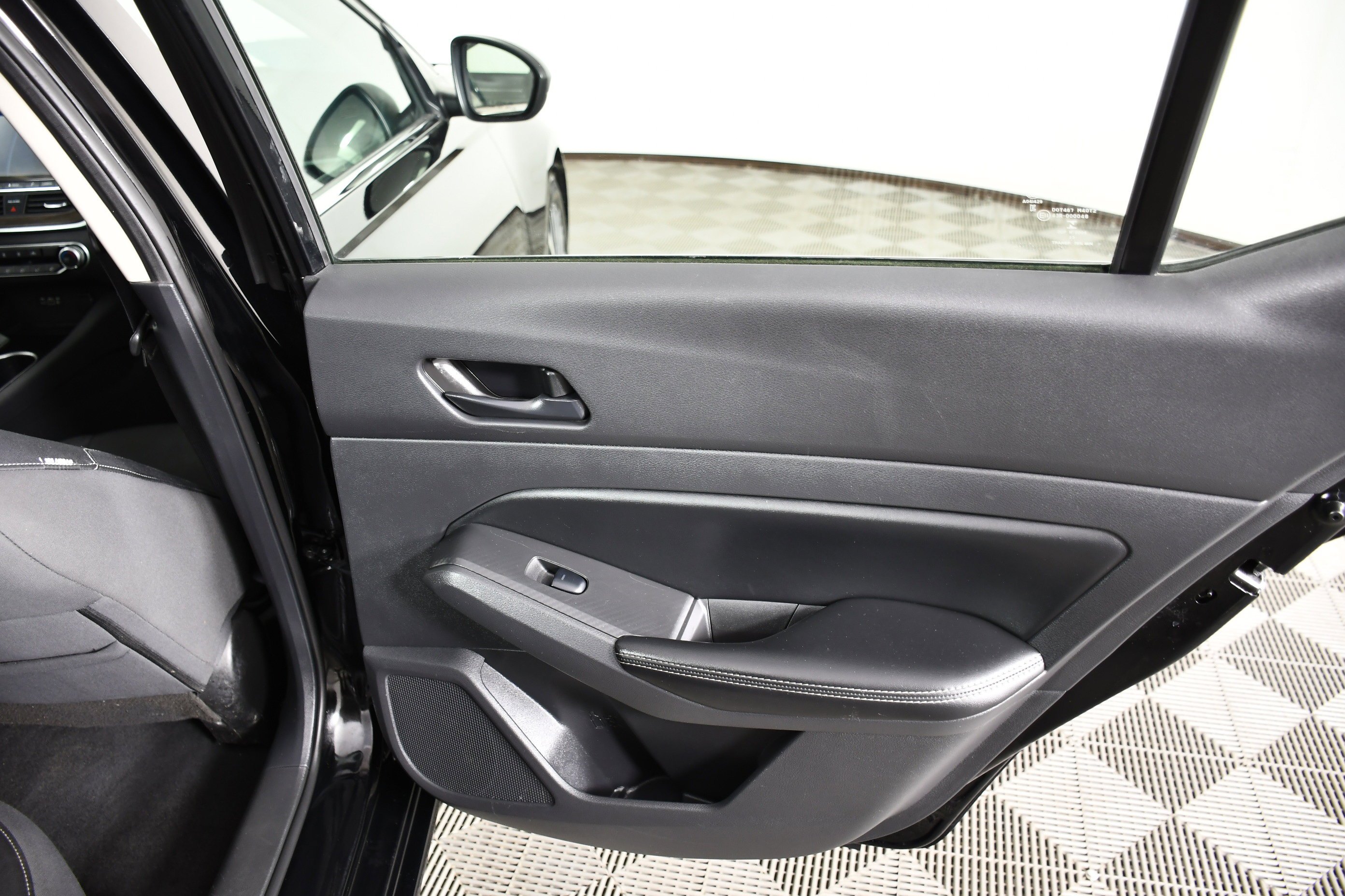 Used 2024 Super Black Nissan 2.5 SV image 42