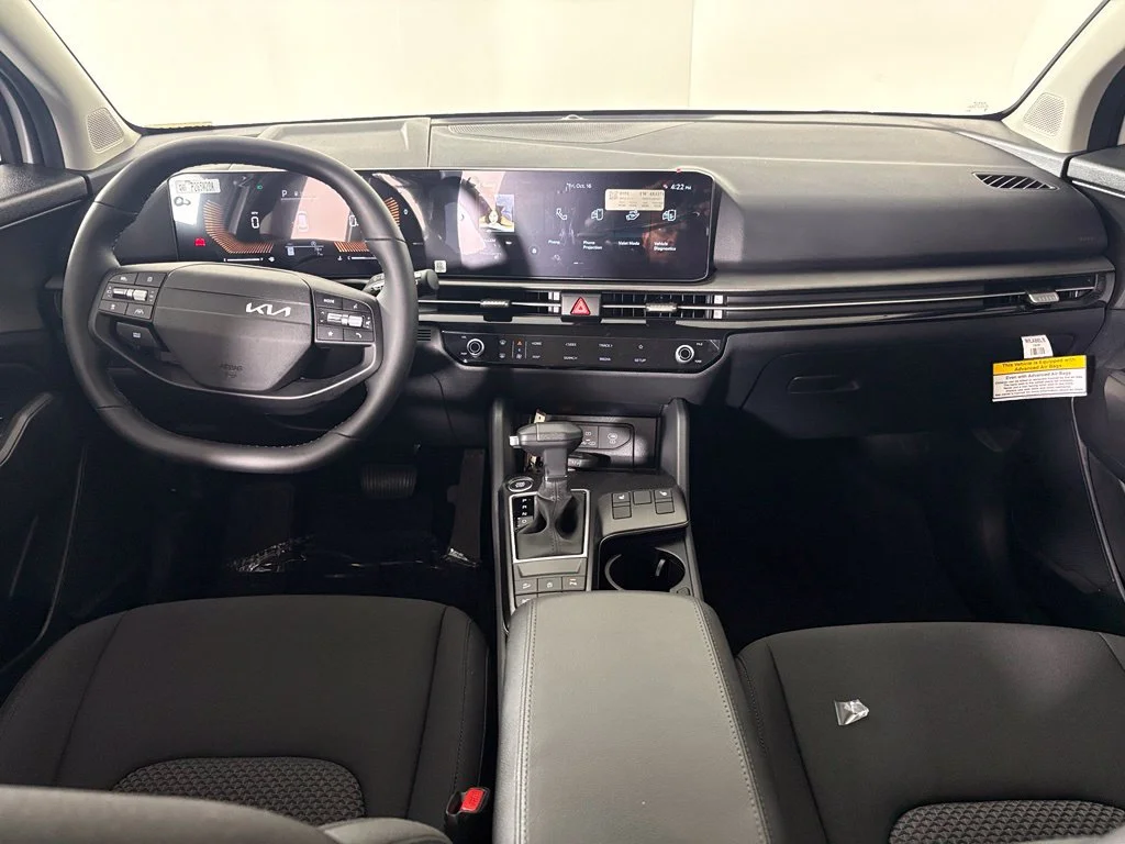 New 2027 Glacial White Pearl Kia LX image 42
