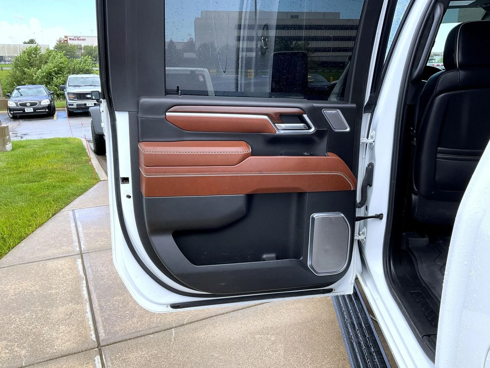 Certified Used 2024 White GMC Denali Ultimate image 20