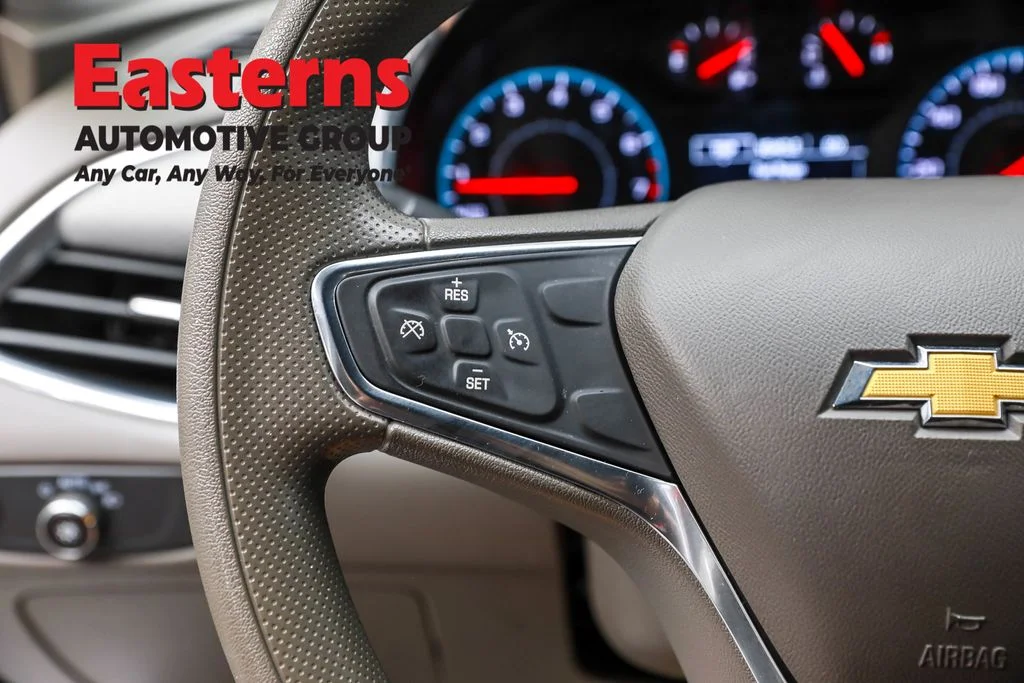 Used 2021 White Chevrolet LT image 15