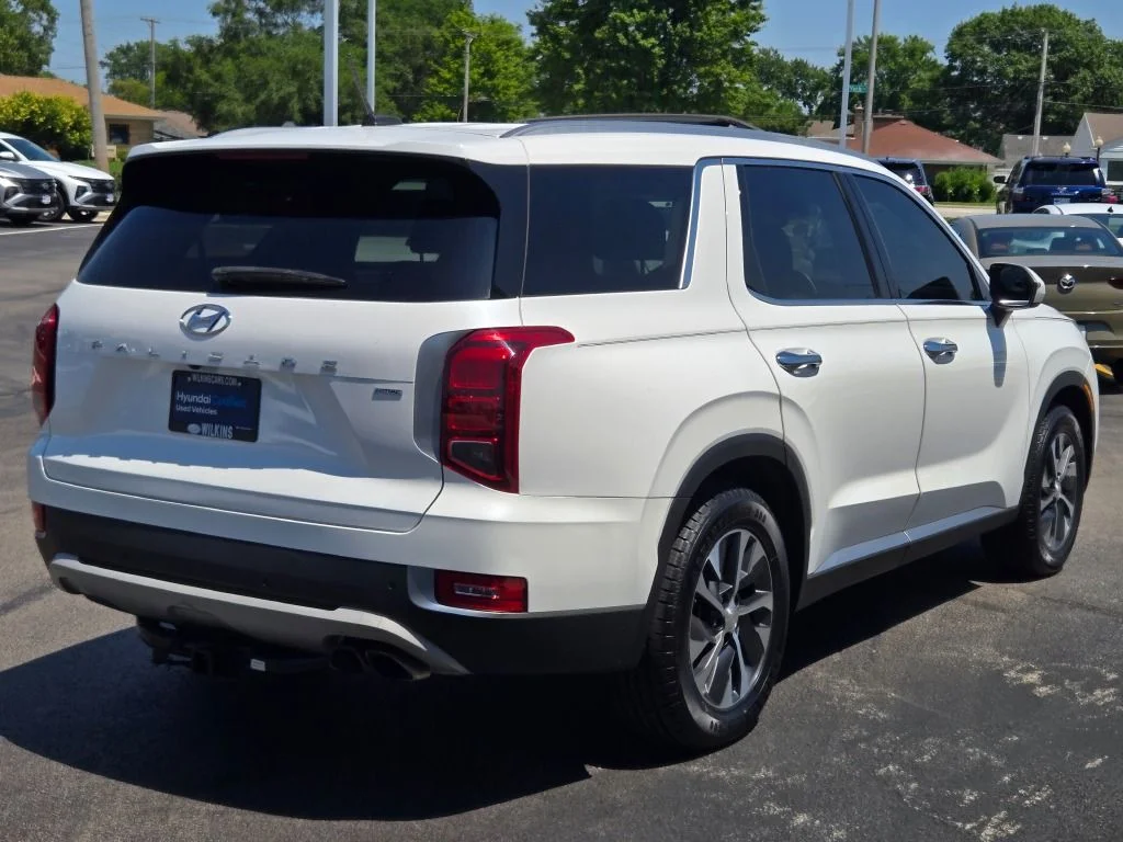 Used 2022 White Hyundai SEL image 12