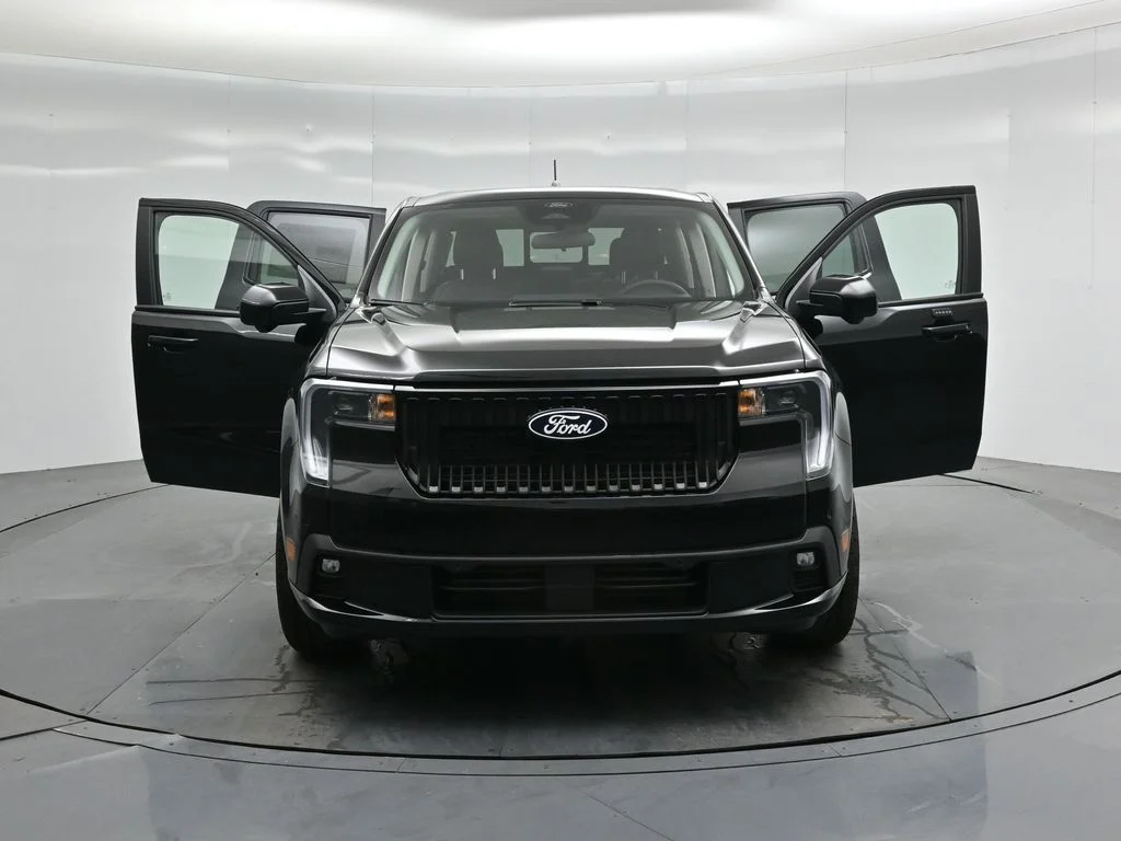 New 2026 Shadow Black Ford Lobo High image 30