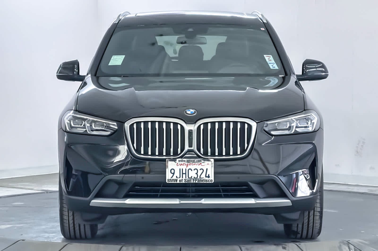 Used 2023 Black Sapphire Metallic BMW xDrive30i image 10