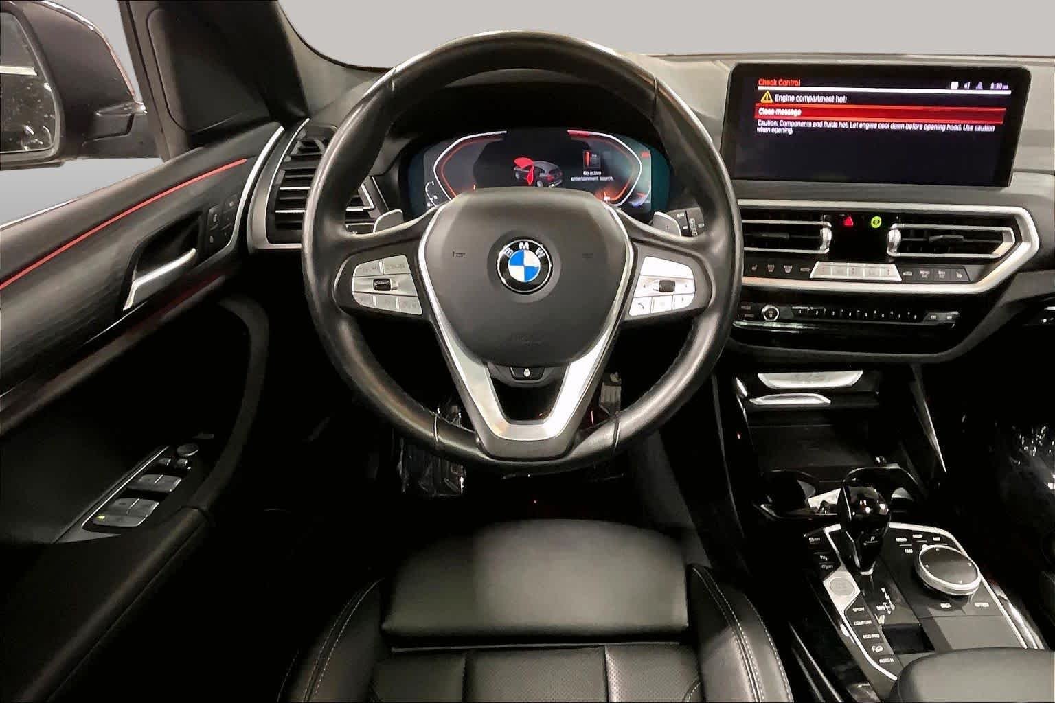 Used 2022 Jet Black BMW xDrive30i image 6