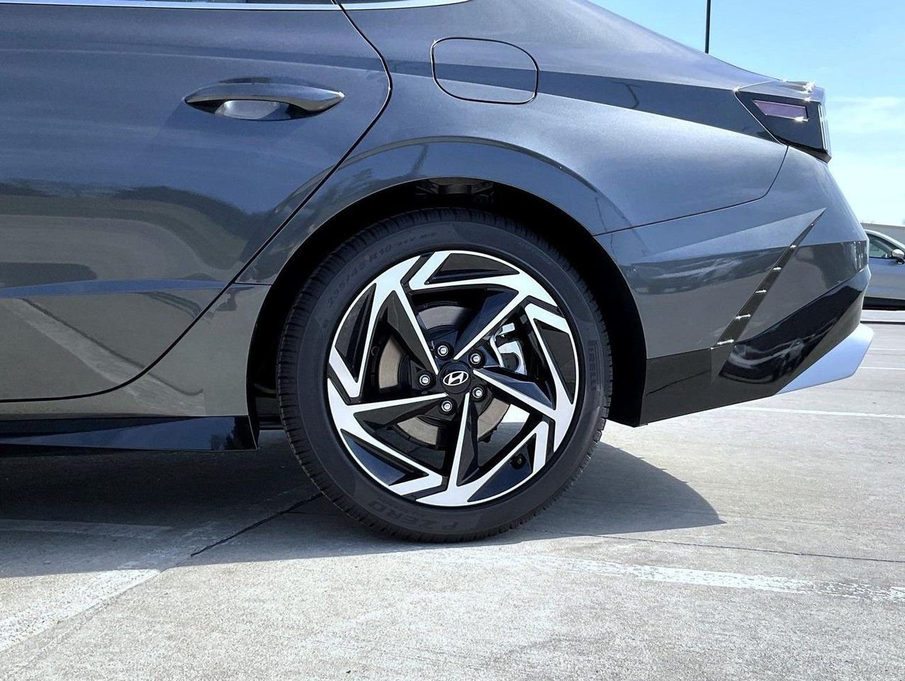 New 2026 Gray Hyundai SEL Sport image 23
