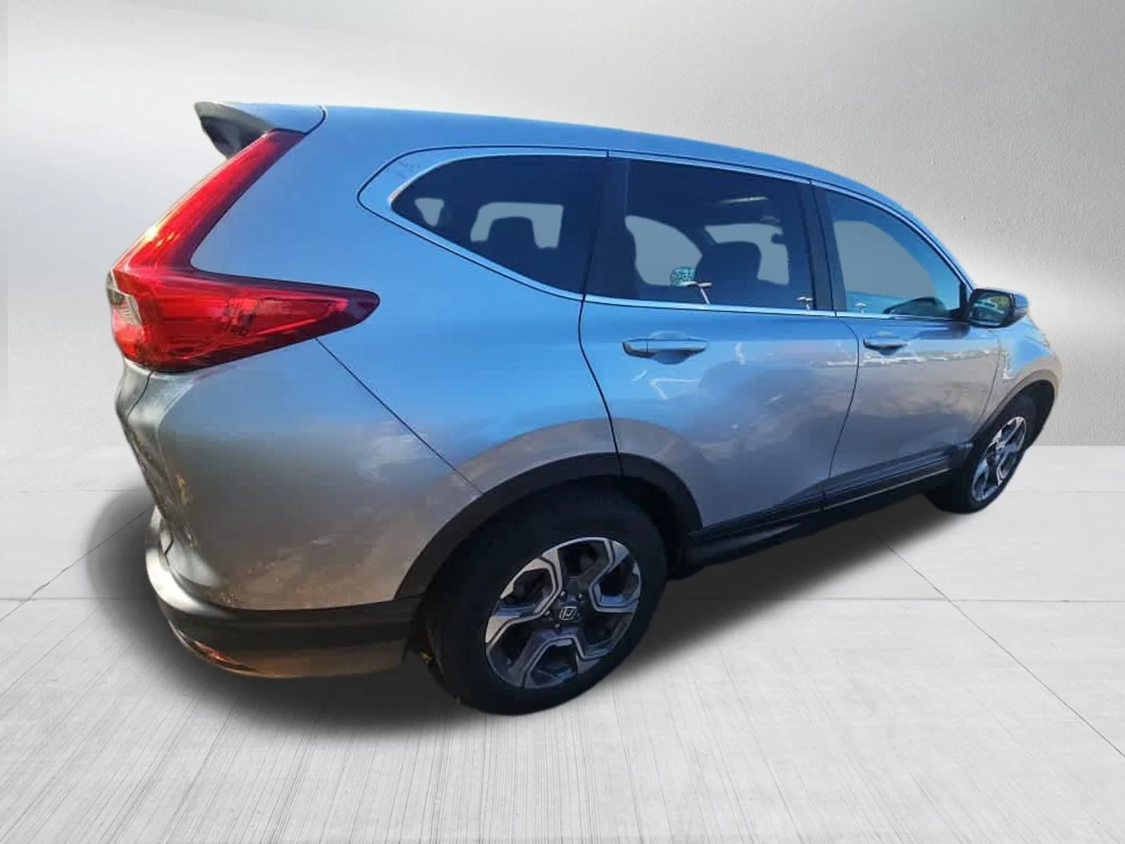 Certified Used 2018 Lunar Silver Metallic Honda EX image 4