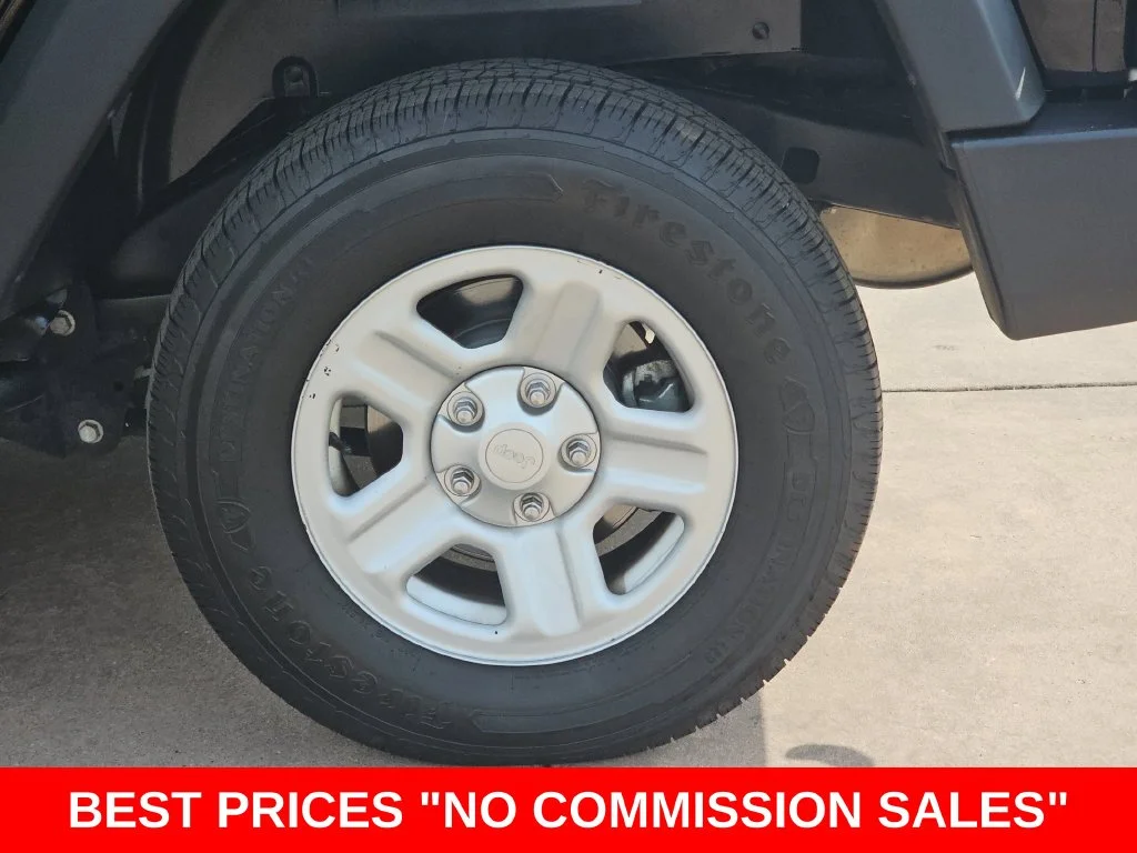 Used 2016 Black Jeep Unlimited Sport image 36