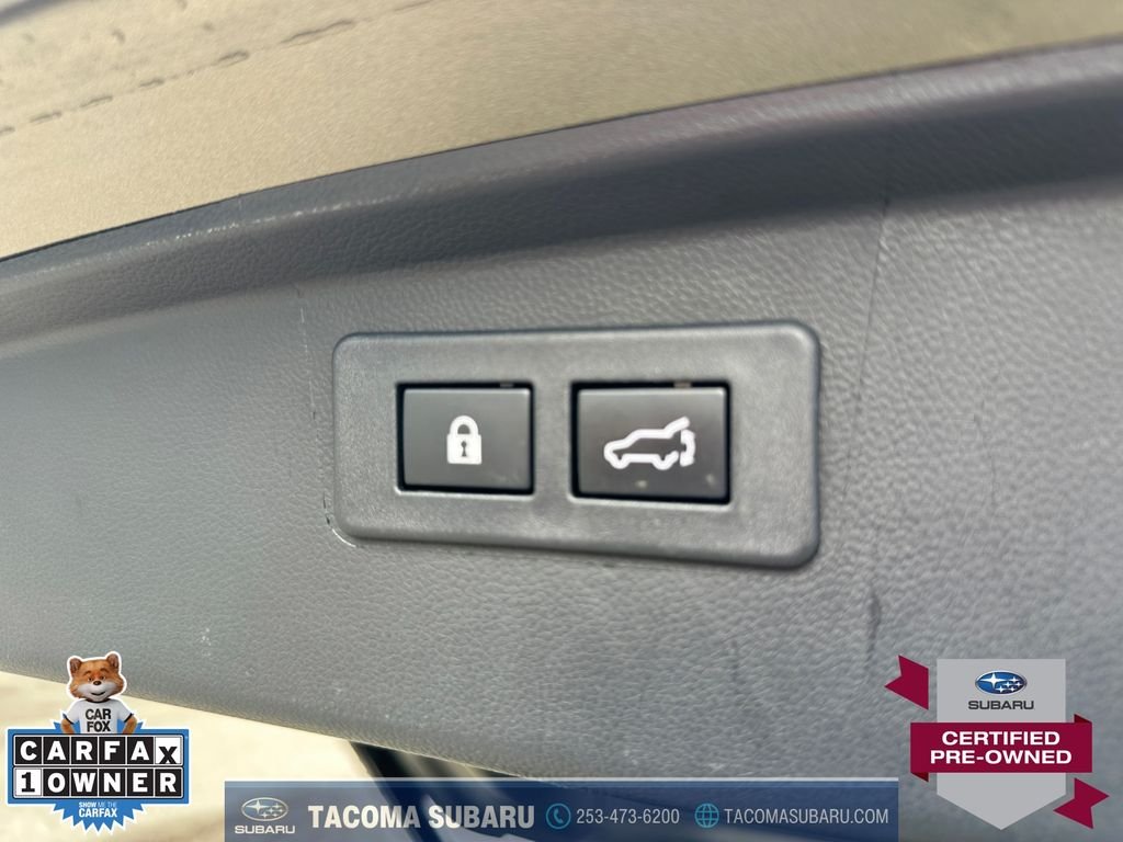Used 2025 Green Subaru Onyx Edition image 23