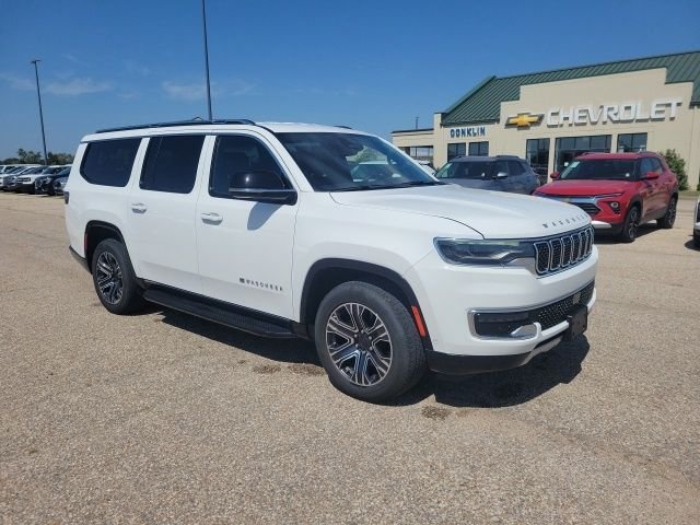 Used 2024 White Jeep Series II image 22